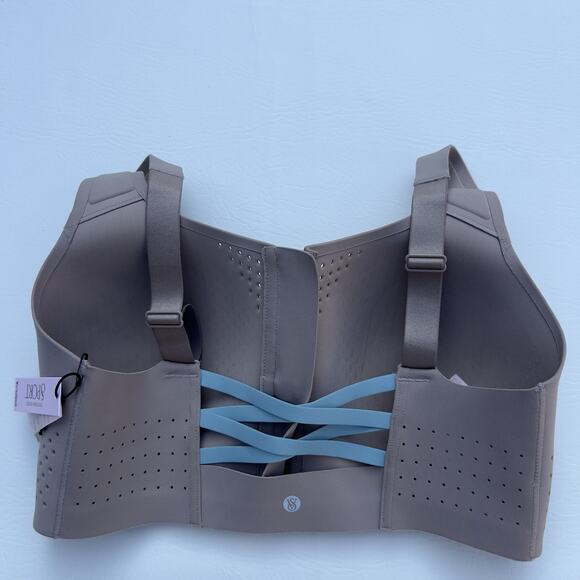 Victoria's Secret Sports Bra Size 36C Beige / Nude Featherweight Max Sports Bra - Picture 5 of 7